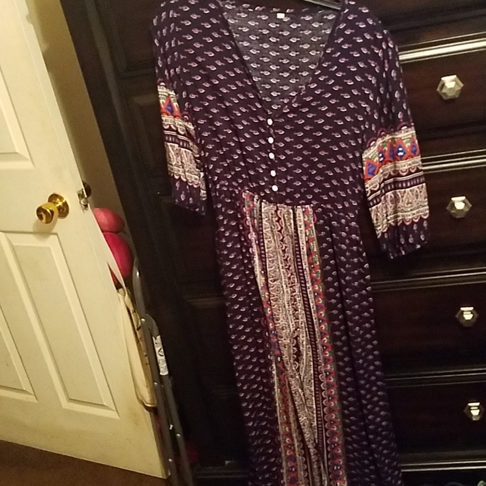 Maxi dress - Picture 2 of 3